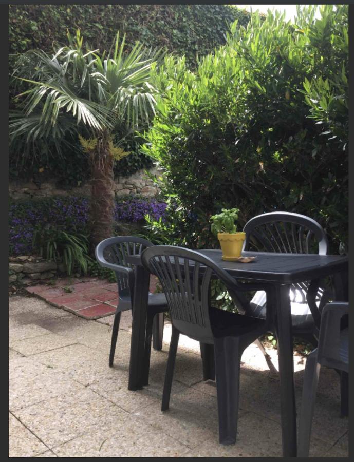 La casa de Sophie T3 avec jardinet, Parking privé - Port de Vannes Esterno foto